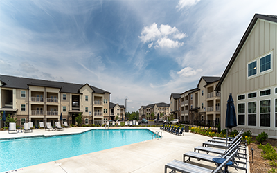 MULTI-FAMILY - Standard at Pinestone