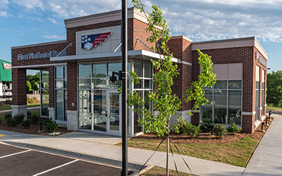 FINANCIAL - FIRST NATIONAL BANK