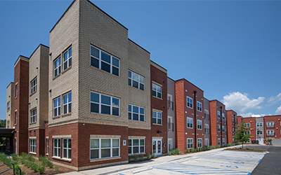 SENIOR & ASSISTED LIVING - Veranda at N. Main
